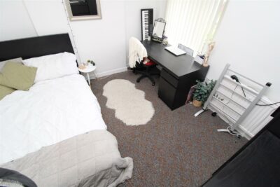 house - terraced for rent bertha street