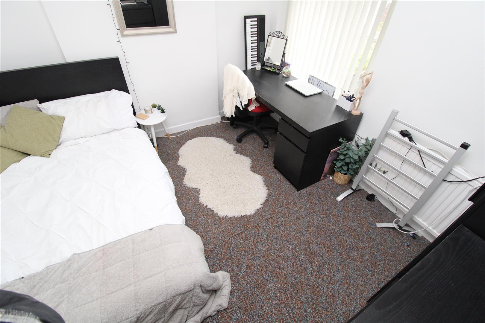 house - terraced for rent bertha street