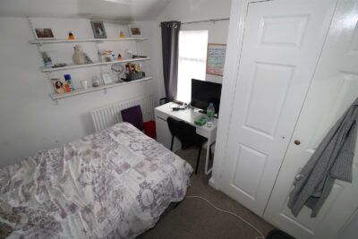 room for rent collins terrace