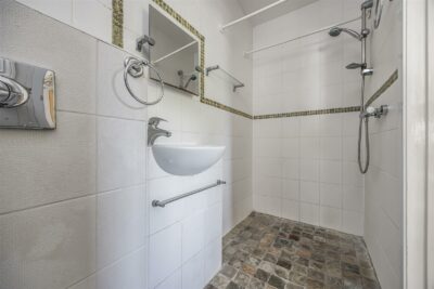 house for sale cawley road
