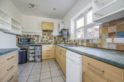 house for sale cawley road