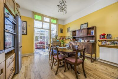 house for sale cawley road