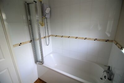 house - semi-detached for rent st. hilda avenue