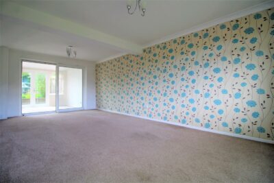 house - semi-detached for rent st. hilda avenue