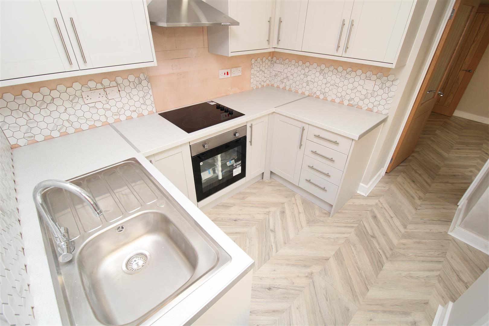 house - terraced for rent heath crescent