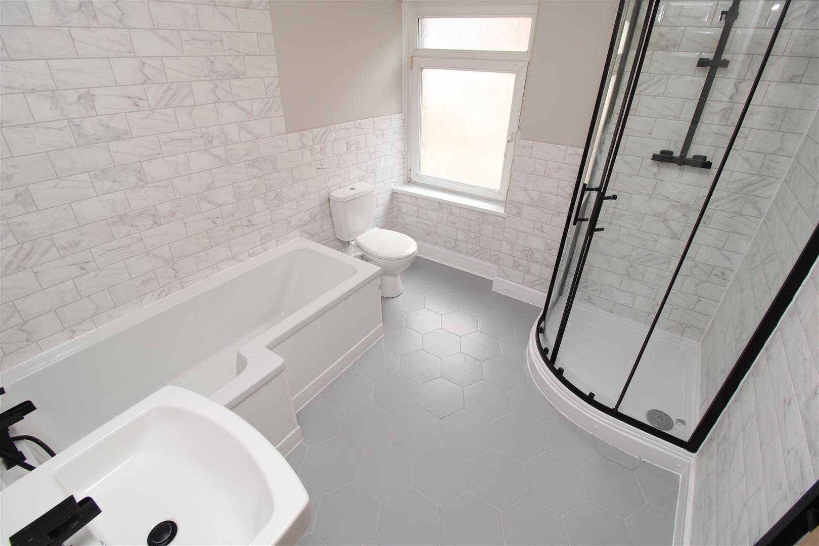house - terraced for rent heath crescent