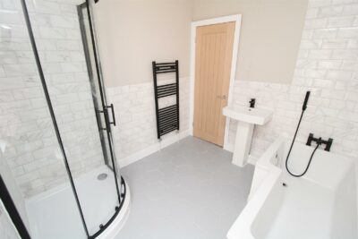 house - terraced for rent heath crescent