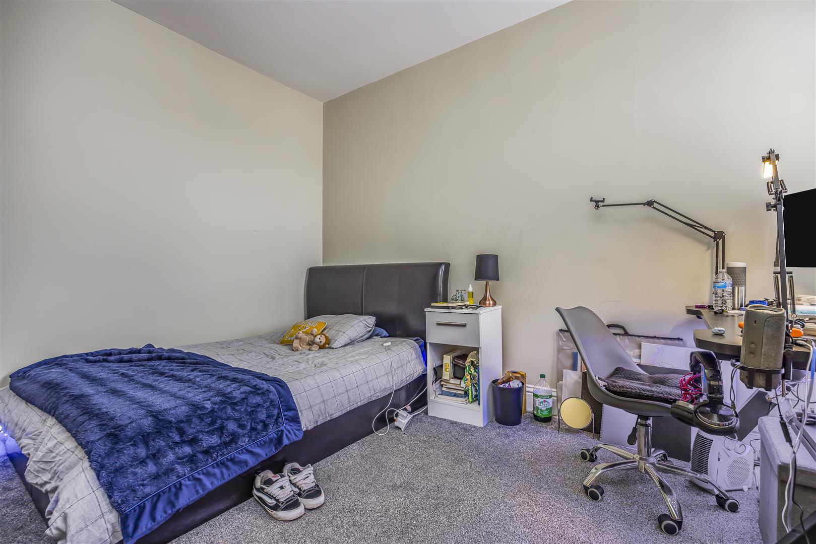 house - terraced for sale wyndcliffe road