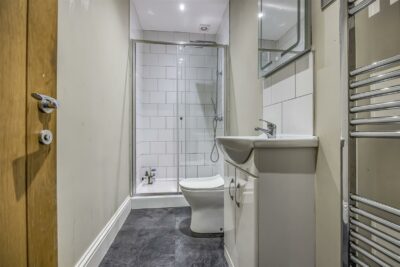 house - terraced for sale wyndcliffe road