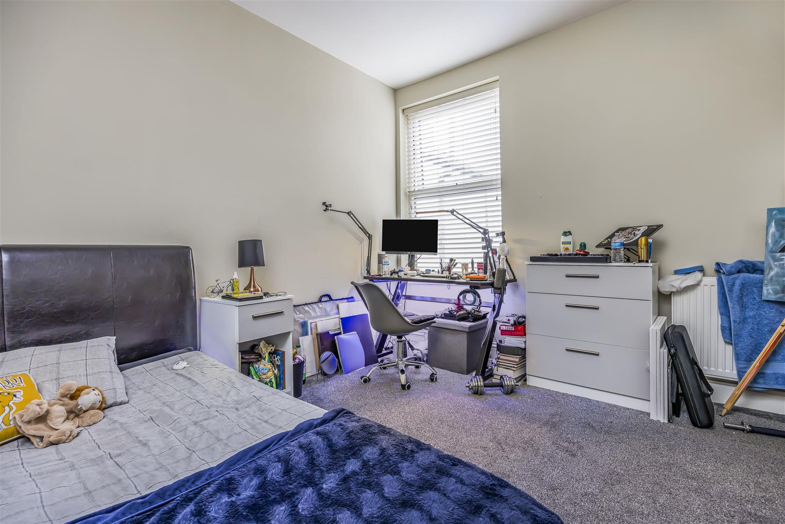 house - terraced for sale wyndcliffe road