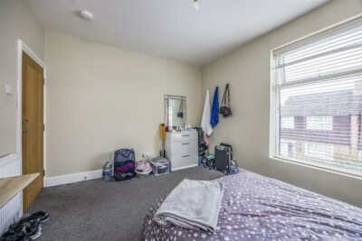 house - terraced for sale wyndcliffe road