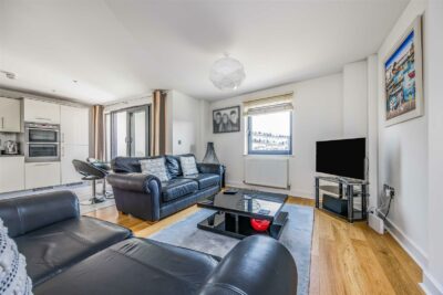 apartment for sale seagers court