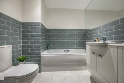 apartment for sale seagers court