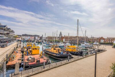 apartment for sale seagers court