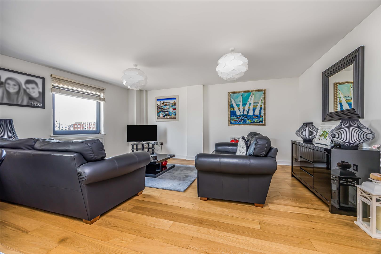 apartment for sale seagers court