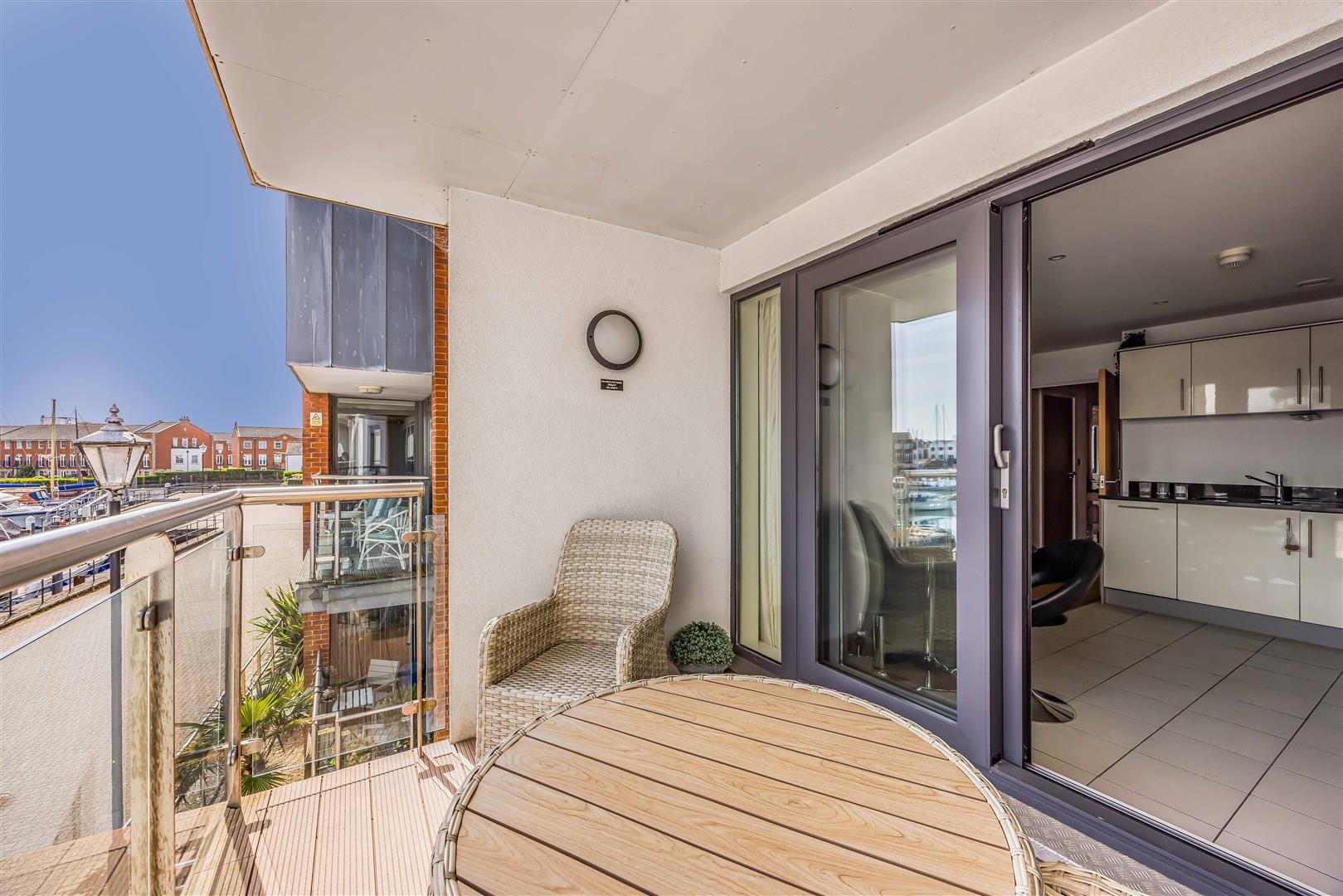 apartment for sale seagers court