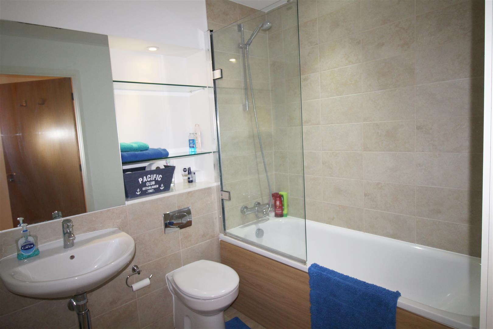 apartment for rent cross street