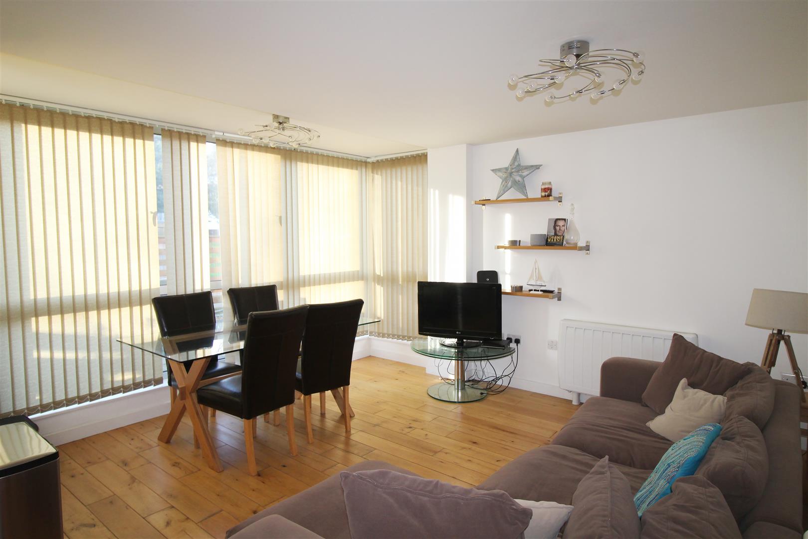 apartment for rent cross street