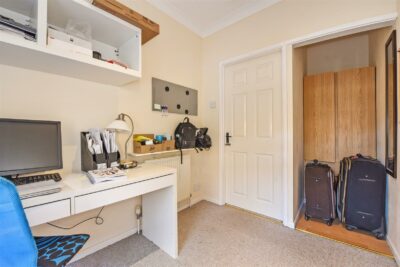 house - terraced for rent lawn terrace