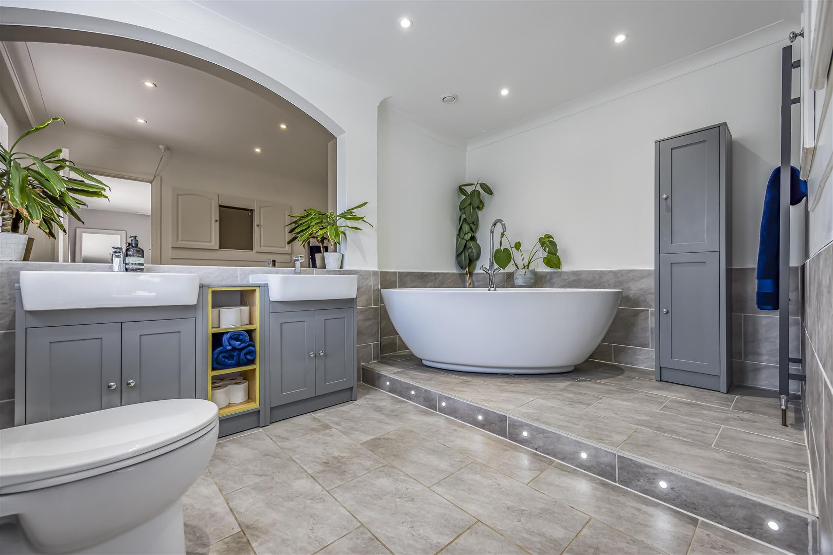 house for sale 152 stein road