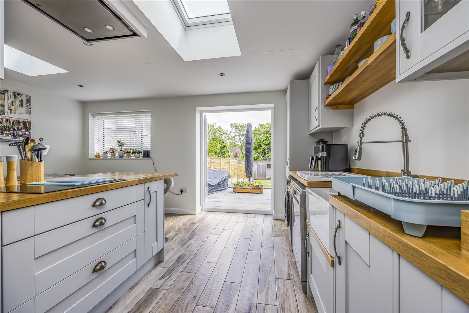 house for sale new road