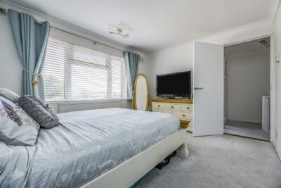 house for sale new road