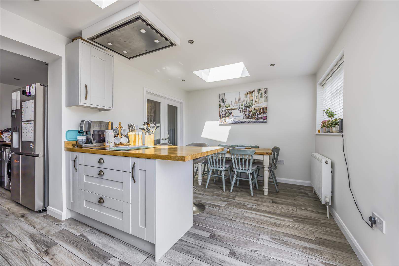 house for sale new road