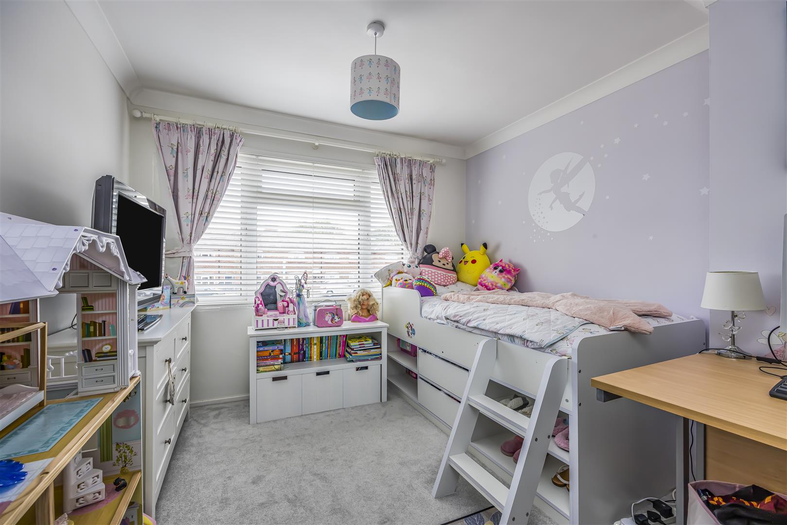 house for sale new road