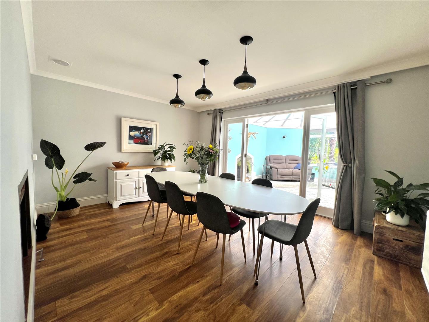 house - detached for sale 152 stein road