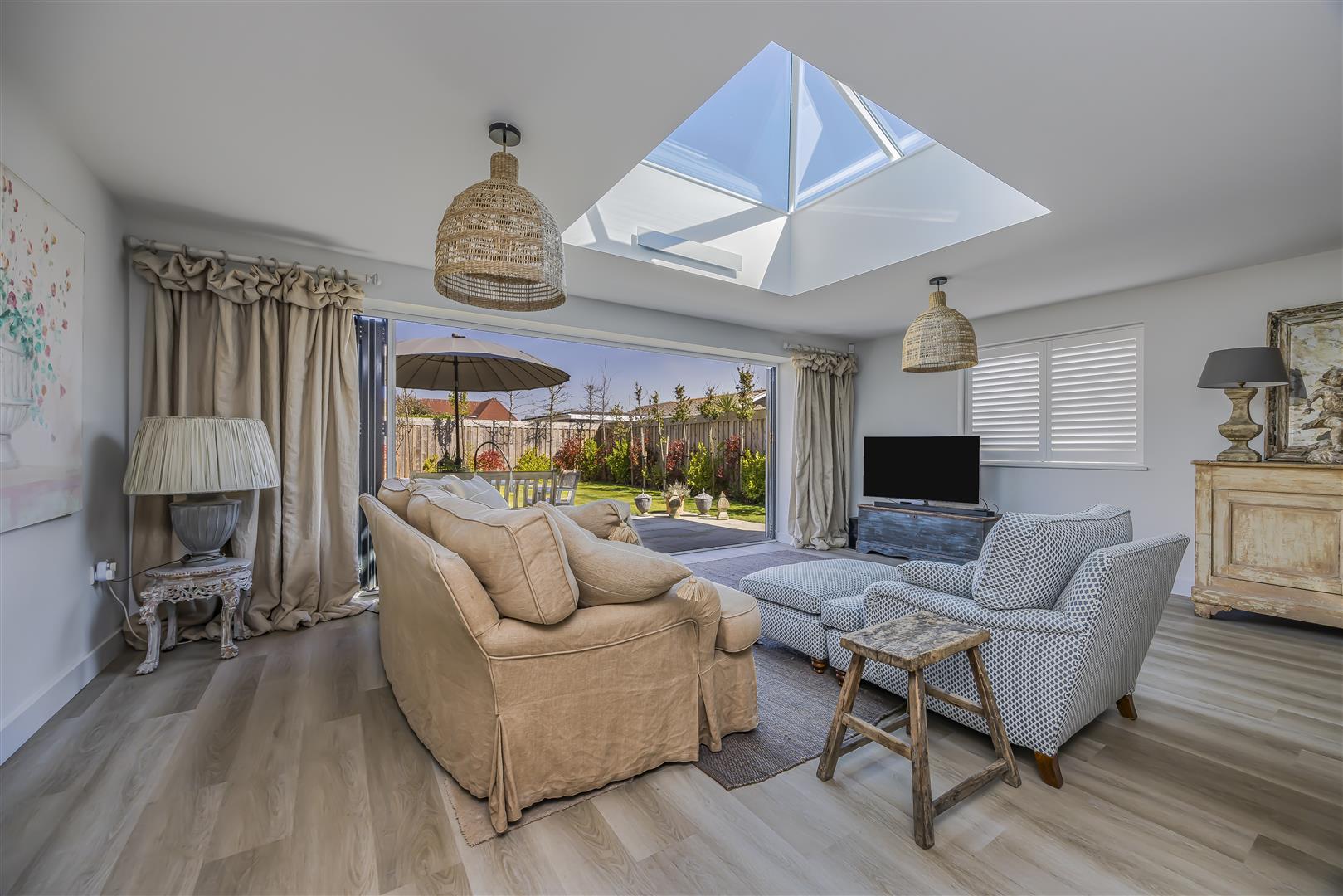 house - detached for sale east bracklesham drive