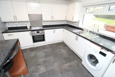 house - terraced for rent tennyson close