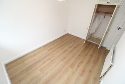 house - terraced for rent tennyson close