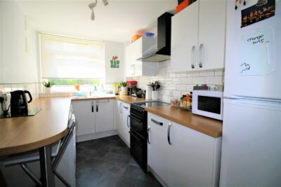 flat for rent merton road