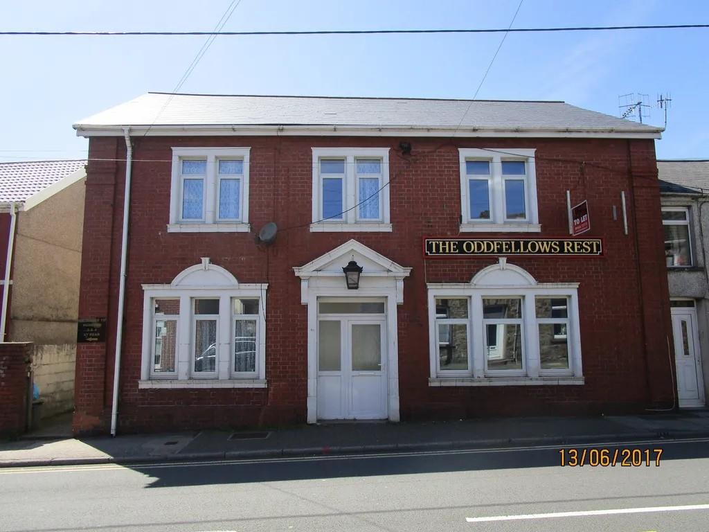 flat for rent bridgend road