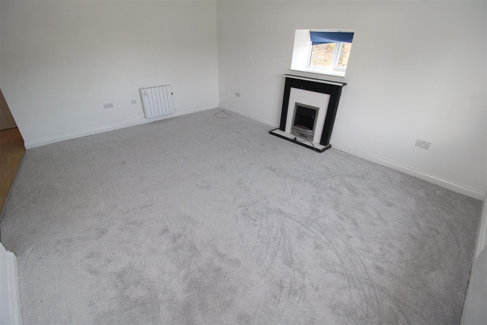 flat for rent bridgend road