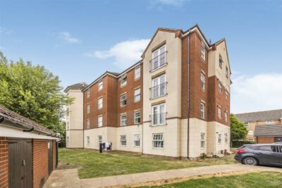 flat for sale 2 east shore way
