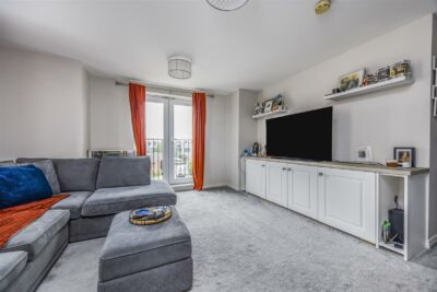flat for sale 2 east shore way
