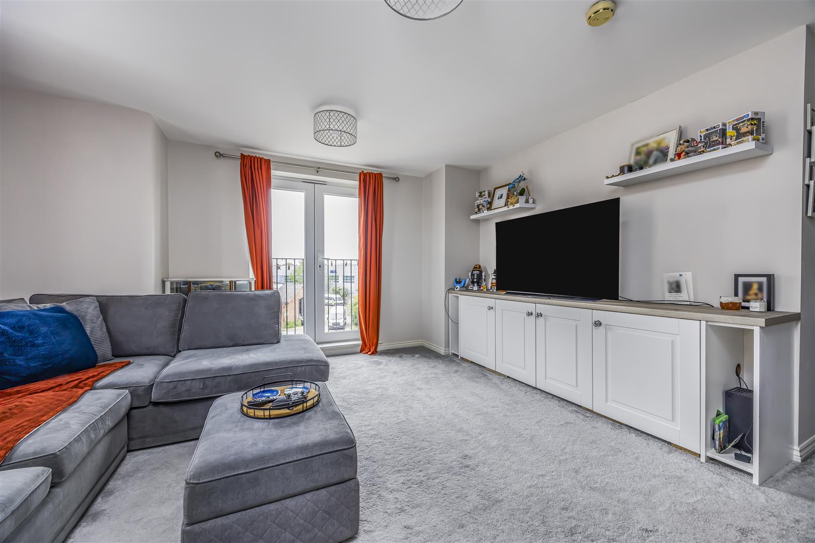 flat for sale 2 east shore way