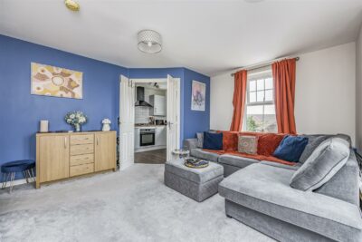 flat for sale 2 east shore way