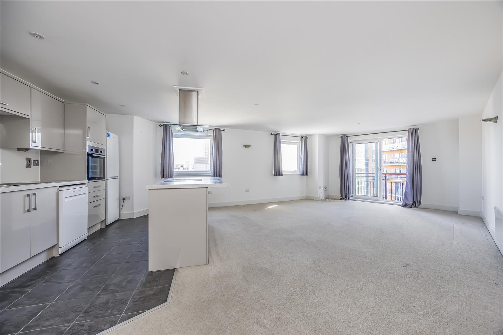 flat for sale the canalside, gunwharf quays