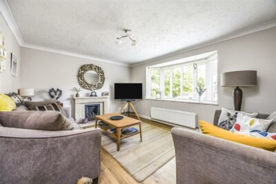 house for sale fraser gardens