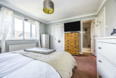 house for sale fraser gardens