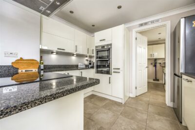 house for sale fraser gardens
