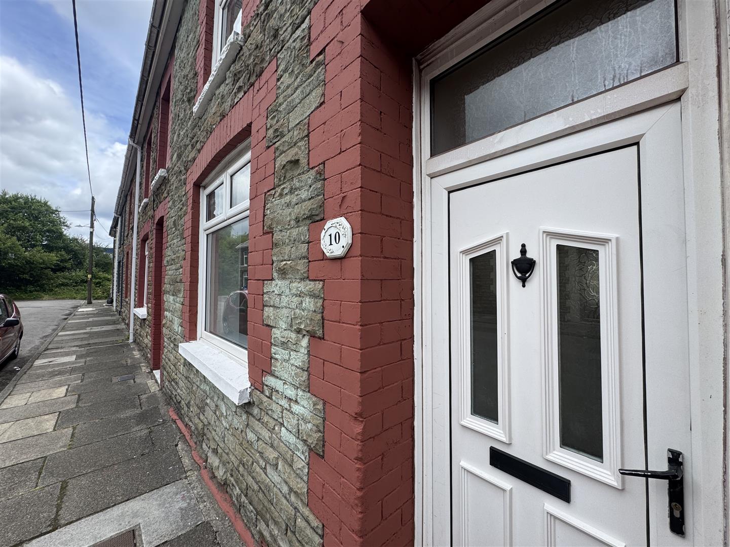 house - terraced for rent hearts of oak cottages