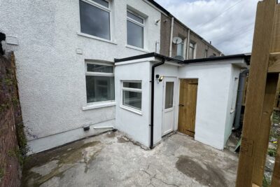house - terraced for rent hearts of oak cottages