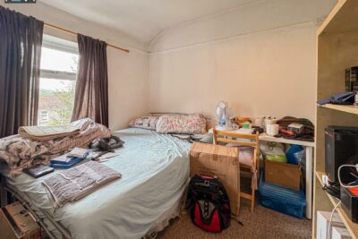 house for rent oakwood street