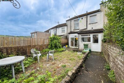 house for rent oakwood street