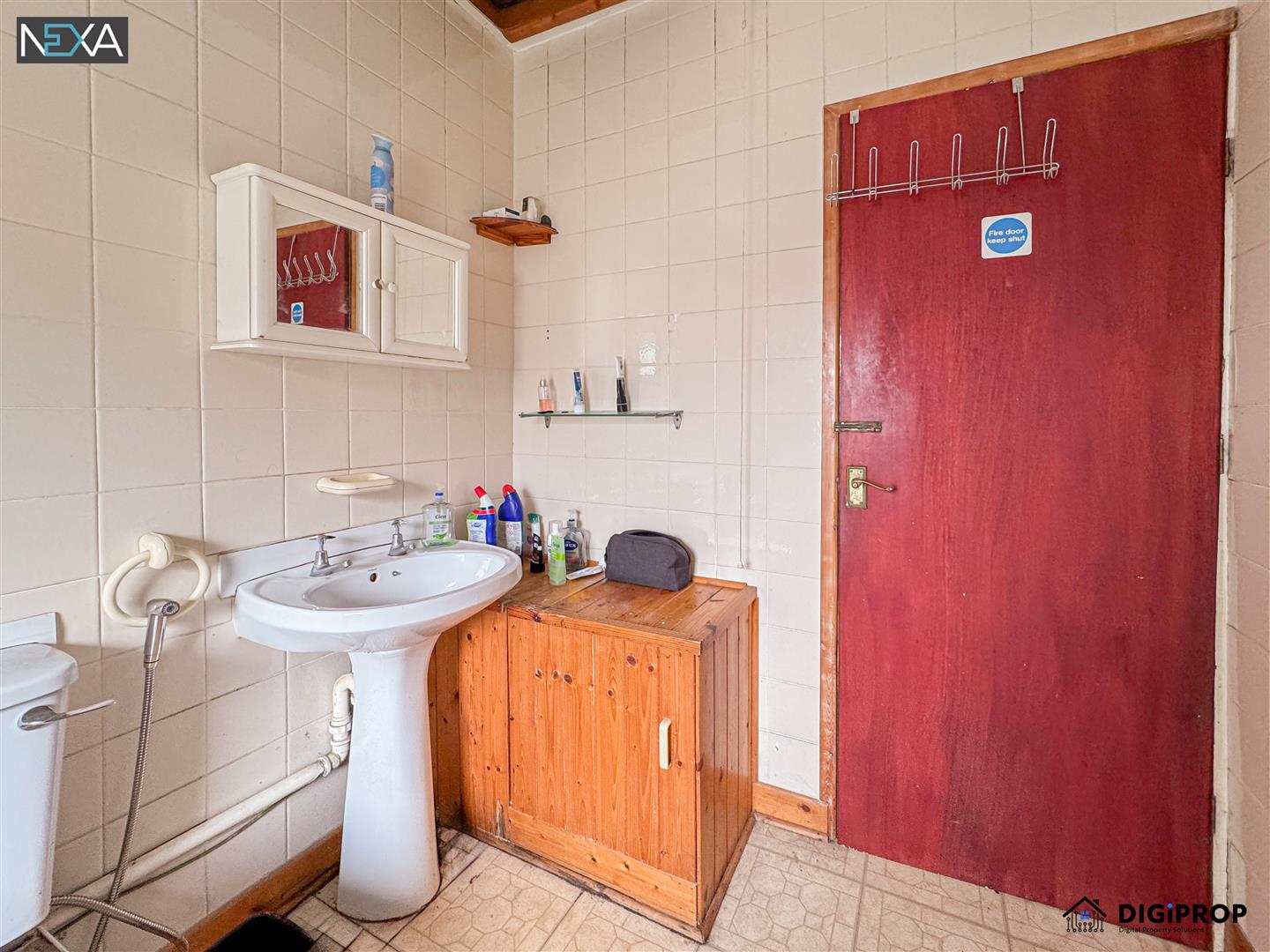 house for rent oakwood street