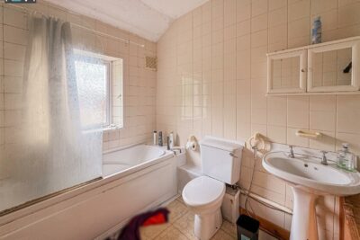 house for rent oakwood street