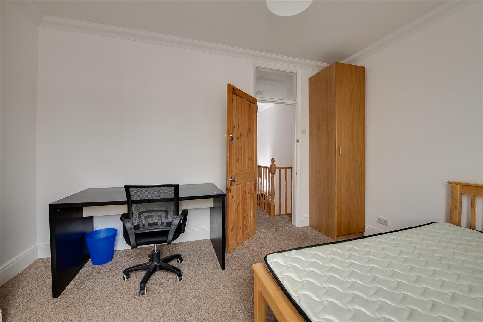 room for rent hunter road